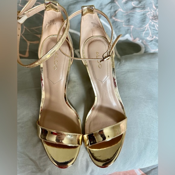 ALDO WOMEN SANDAL , BLOCK HEEL SANDAL,UNUSED ! BRAND NEW - Picture 4 of 6